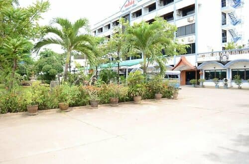 Внешний вид отеля Vientiane Chaleunxay Center Hotel