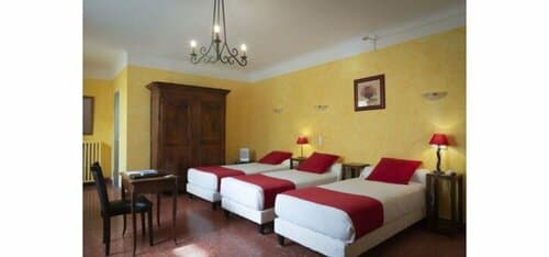Внешний вид отеля Hôtel Du Forum