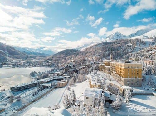 Внешний вид отеля Kulm Hotel St. Moritz
