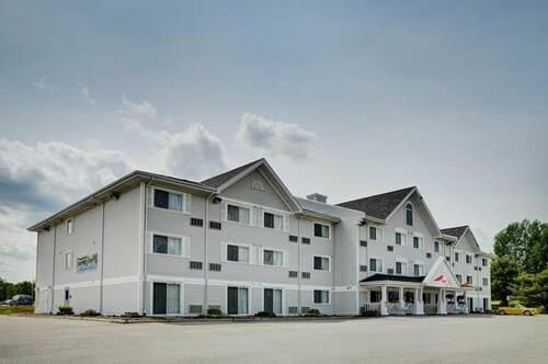 Внешний вид отеля Ramada by Wyndham Miramichi New Brunswick