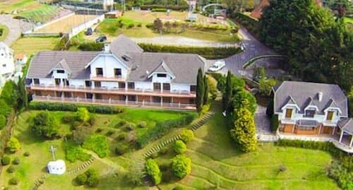Внешний вид отеля Constellation Lodge