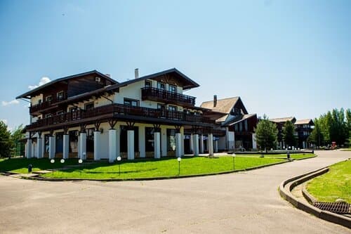 Внешний вид отеля Волен