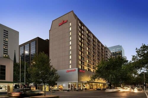 Внешний вид отеля Melbourne Marriott Hotel